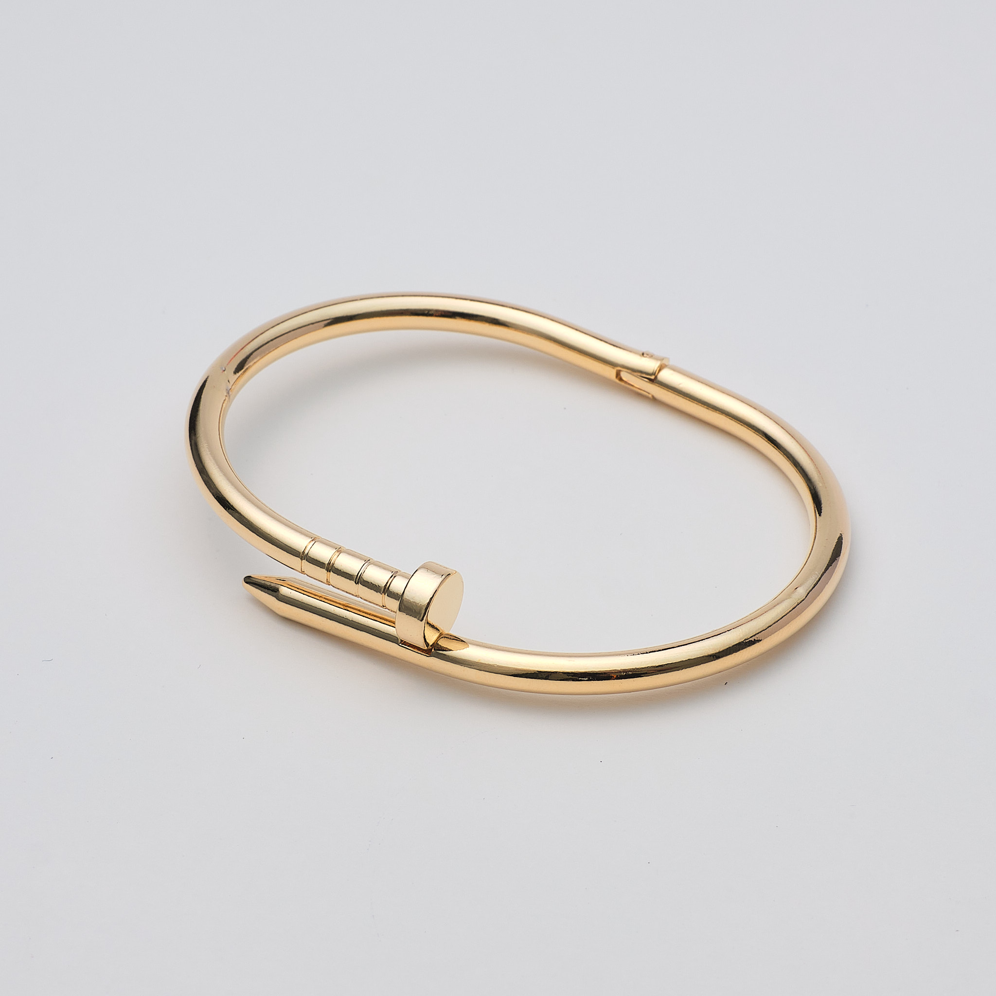 7866 Gold Screw Bracelet